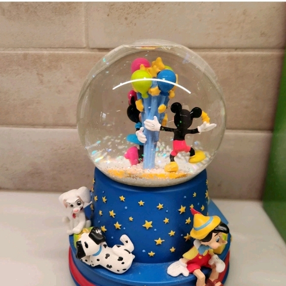 HALLMARK Walt Disney Musical 100th Birthday Water Globe Limited Edition With Box - Picture 8 of 9